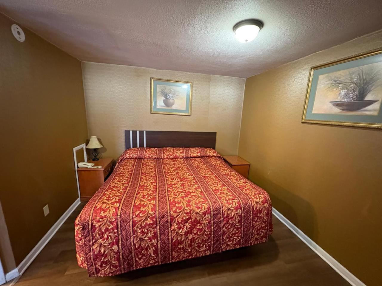 Dutch By Oyo Near Hershey Park Motel